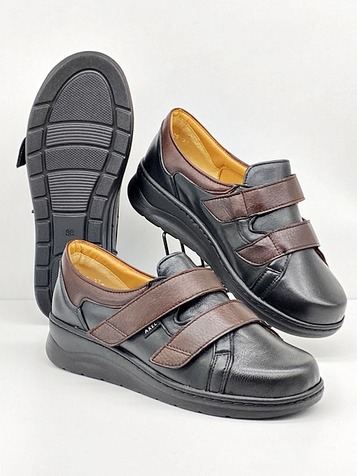 Wysokie czarne buty abyssal